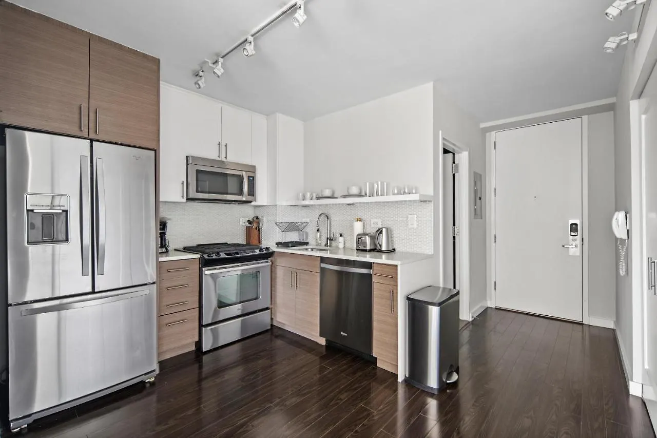 ניו יורק Picturesque 1Br Apartment In Nyc Balcony
