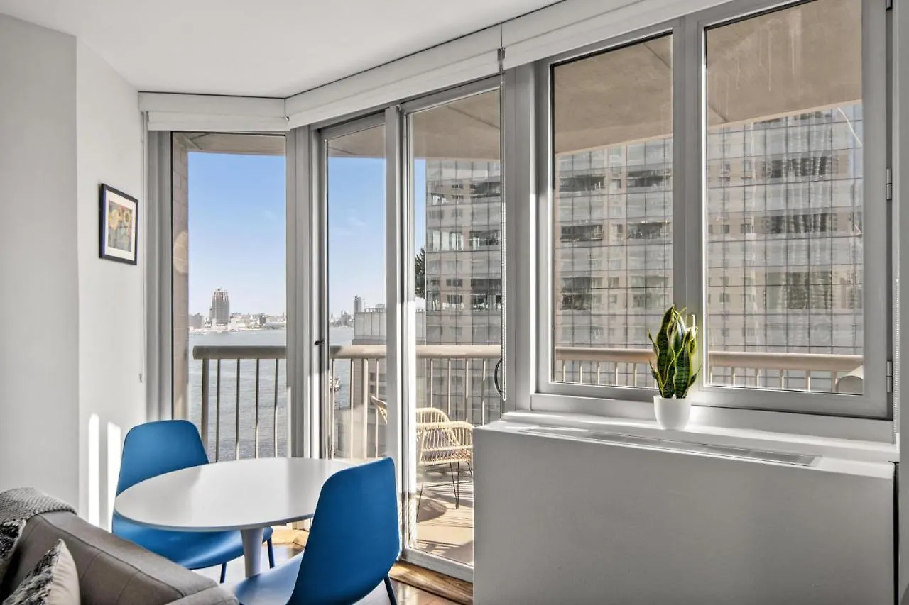 ניו יורק Picturesque 1Br Apartment In Nyc Balcony