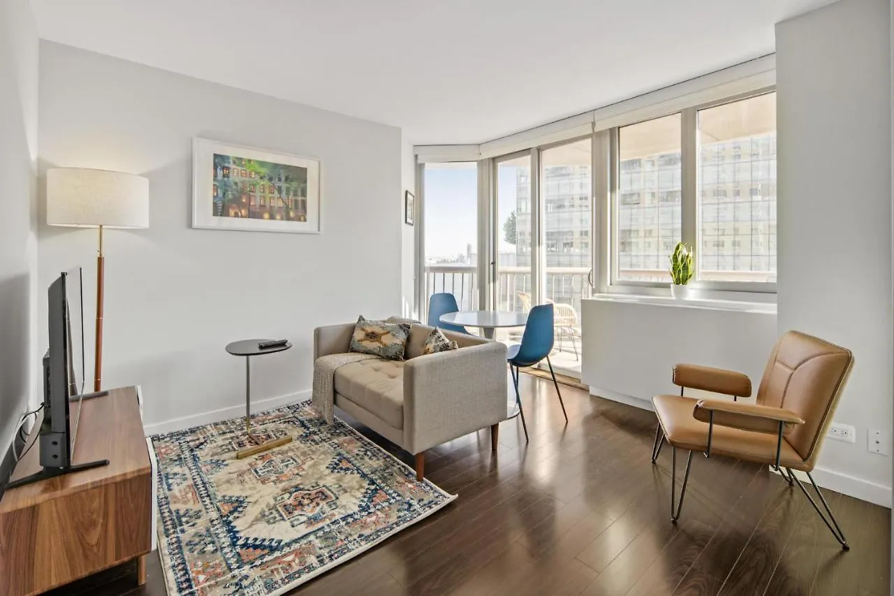ניו יורק Picturesque 1Br Apartment In Nyc Balcony